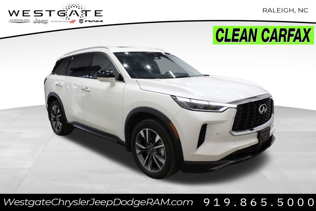 2022 INFINITI QX60 LUXE's photo