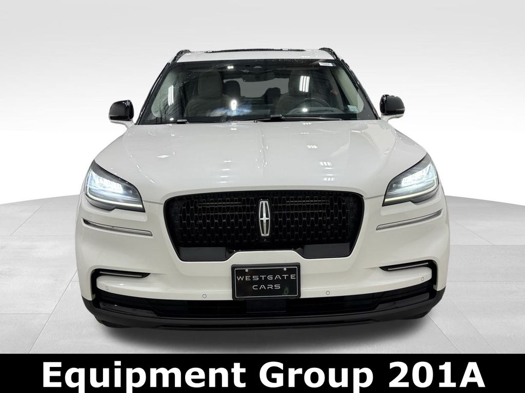 2023 Lincoln Aviator Reserve photo 2