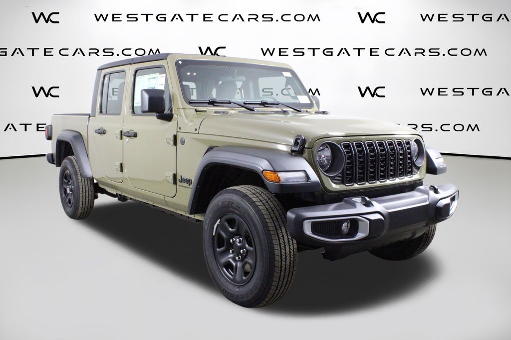 2026 Jeep Gladiator Sport's photo