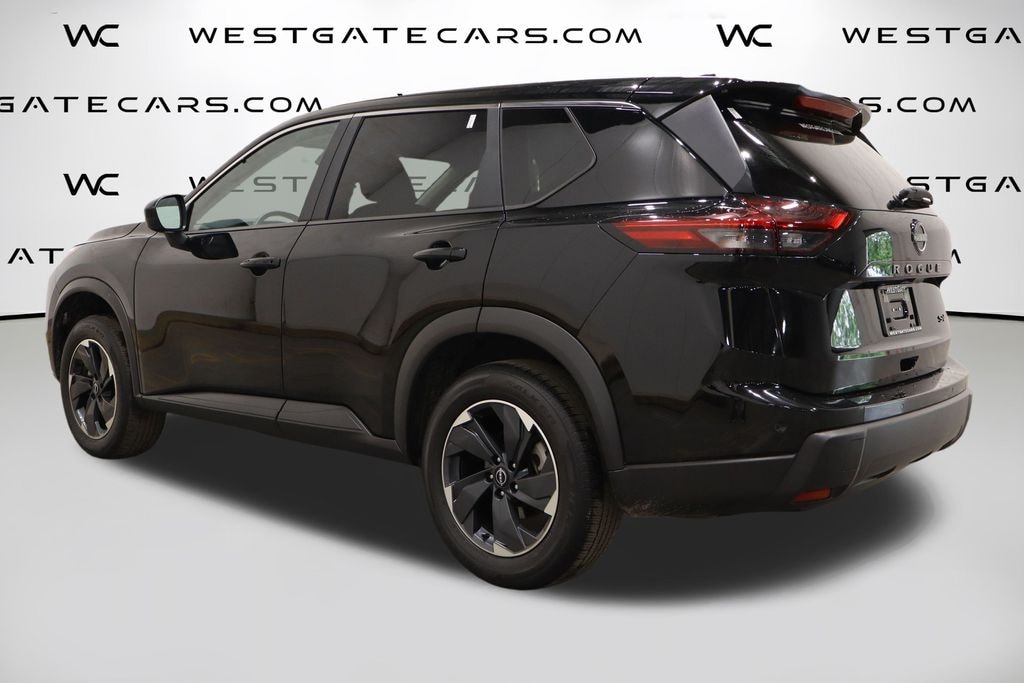 Used 2024 Nissan Rogue SV SUV
