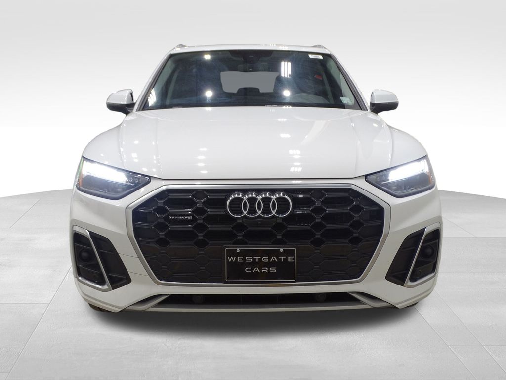 2023 Audi Q5 45 S line Premium photo 2
