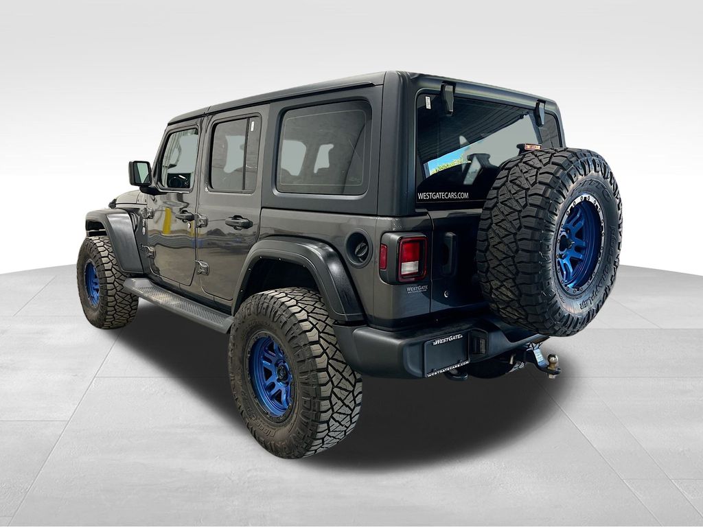 2022 Jeep Wrangler Unlimited Sport photo 4