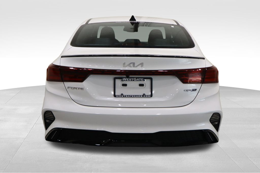 2023 Kia Forte GT-Line photo 4
