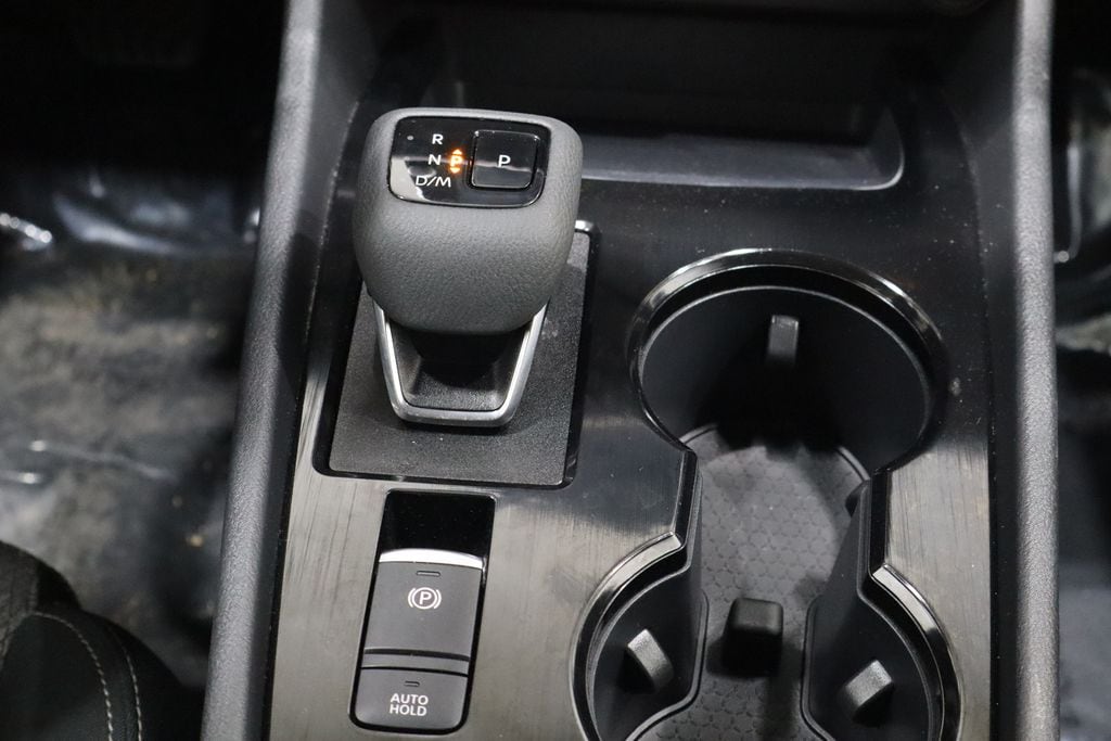 2024 Nissan Rogue SV - Photo 37
