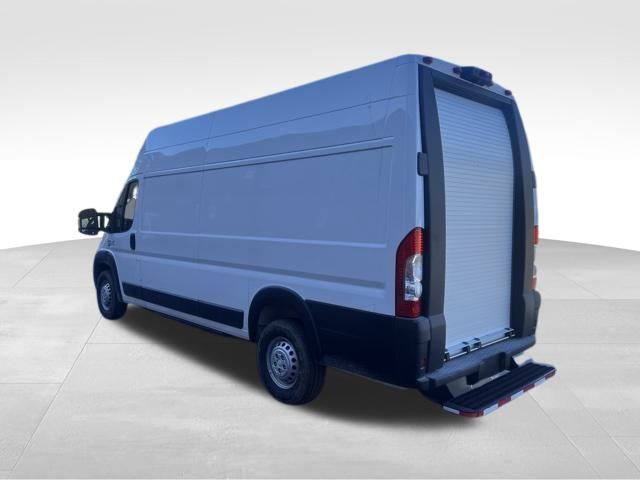 2024 Ram 3500 photo 2