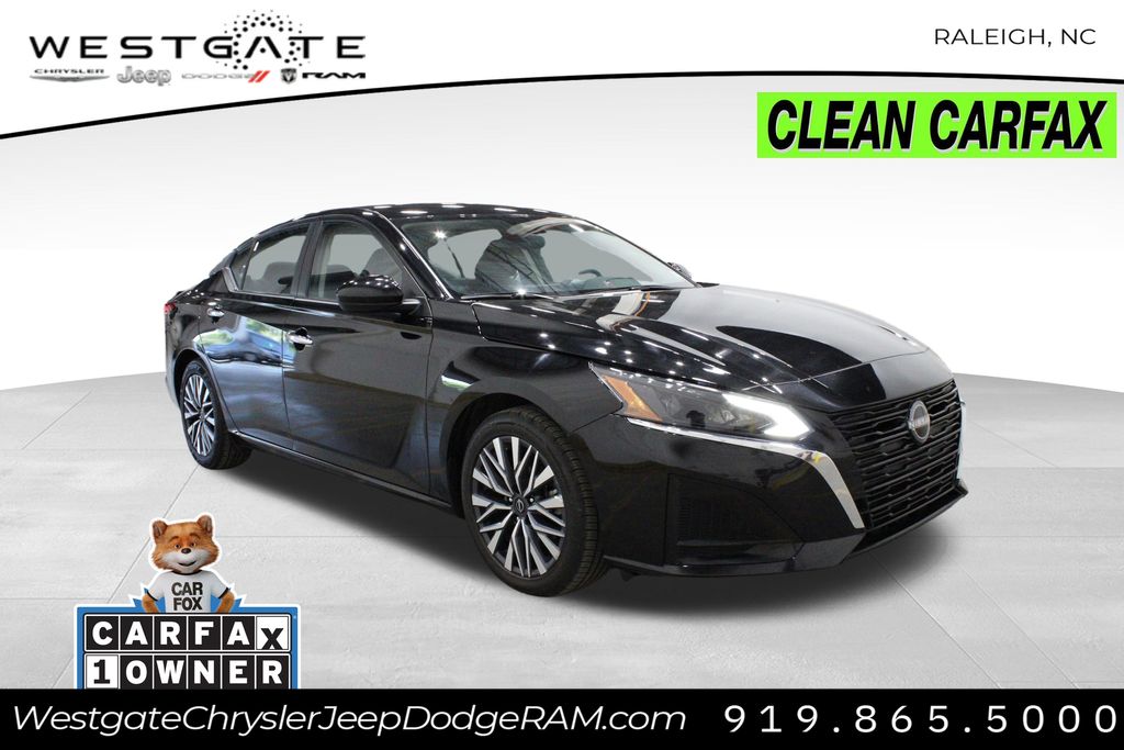 2023 Nissan Altima SV