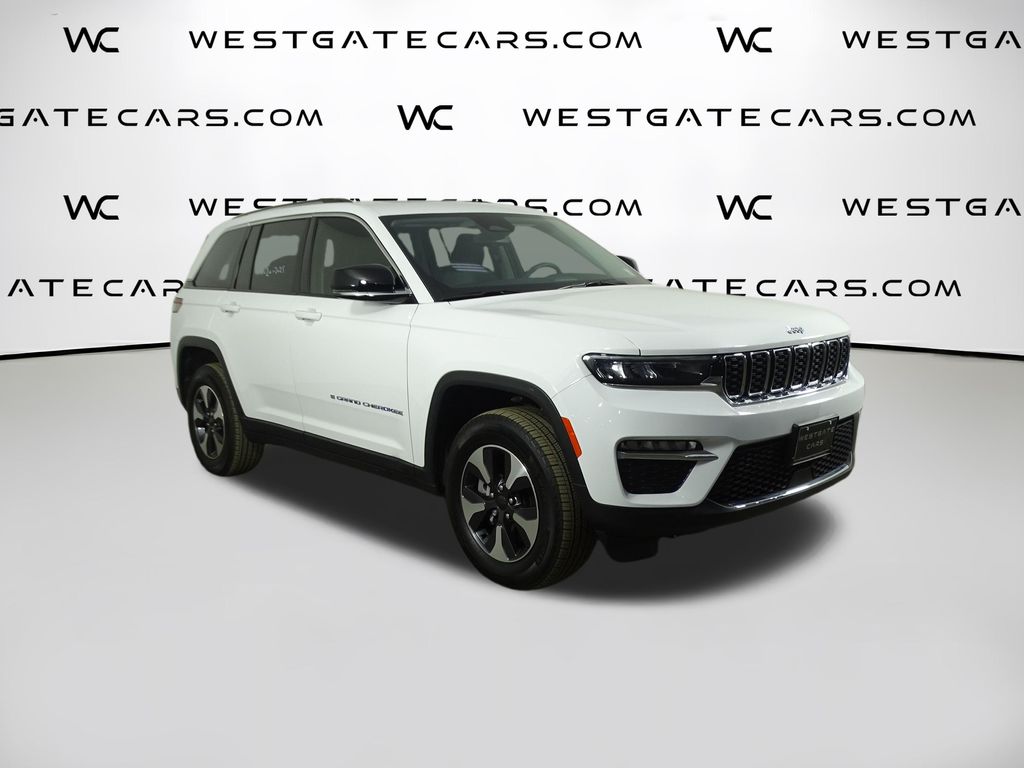 2023 Jeep Grand Cherokee 4xe's photo
