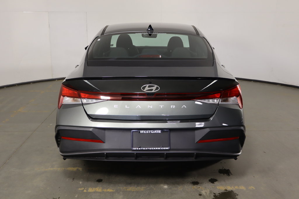 Used 2025 Hyundai Elantra SEL Sport Sedan
