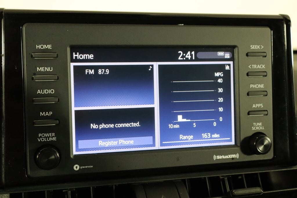 2021 Toyota RAV4 XLE - Photo 33