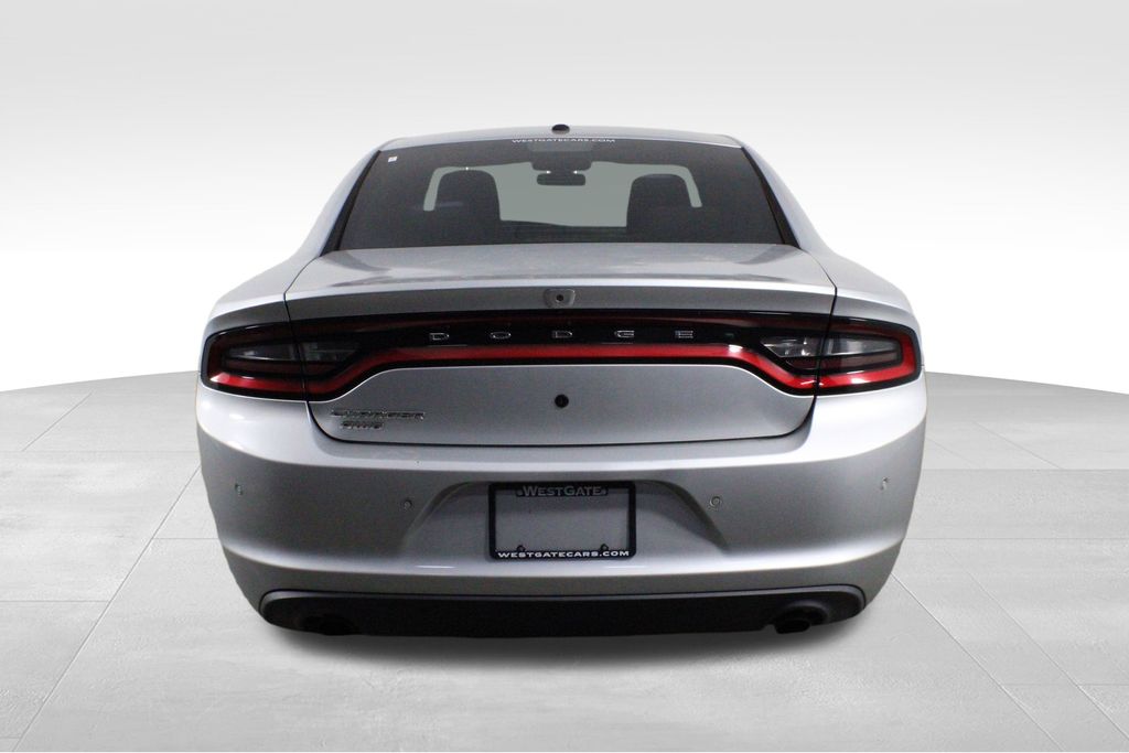 2020 Dodge Charger photo 4