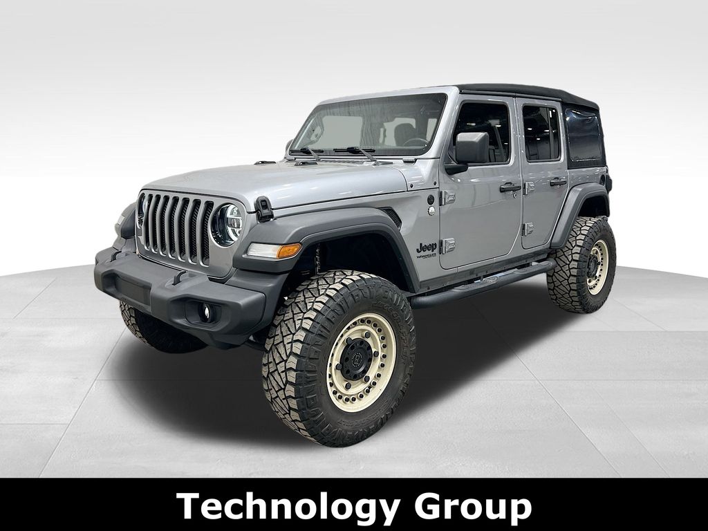 2021 Jeep Wrangler Unlimited Sport Altitude photo 3
