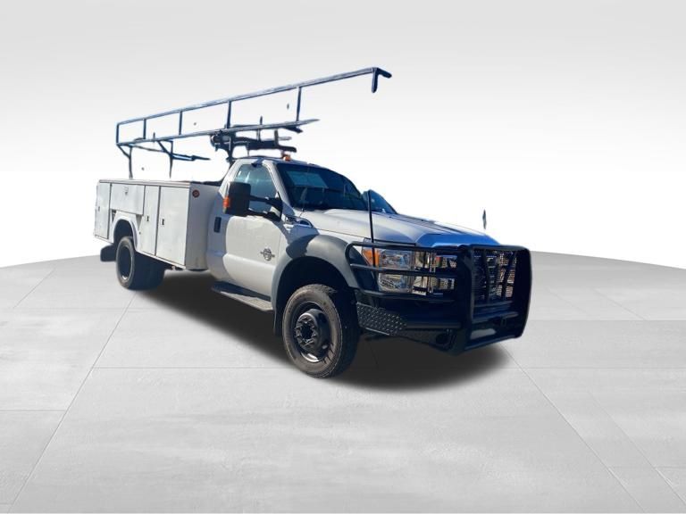 2016 Ford F-450 XLT photo 2