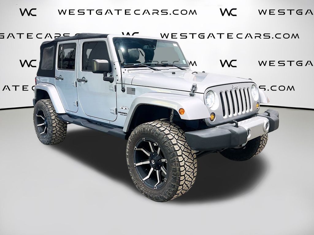 2016 Jeep Wrangler Unlimited Sahara