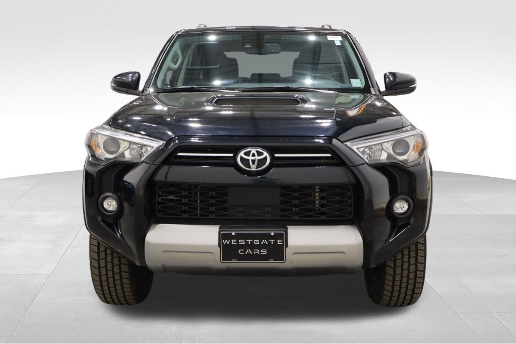 2022 Toyota 4Runner TRD Off-Road Premium photo 2
