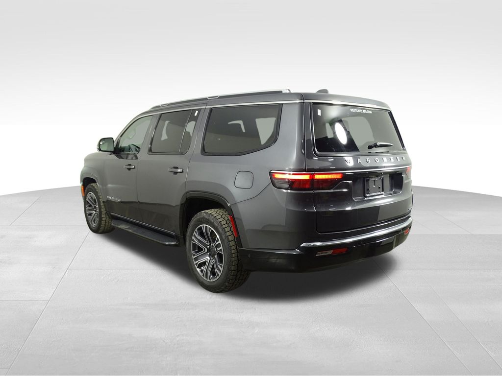 2022 Jeep Wagoneer Series III photo 2