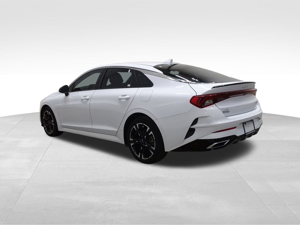 2023 Kia K5 GT-Line photo 3