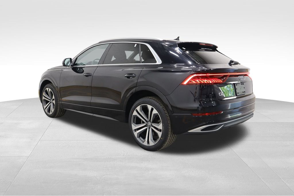 2019 Audi Q8 Premium Plus photo 3