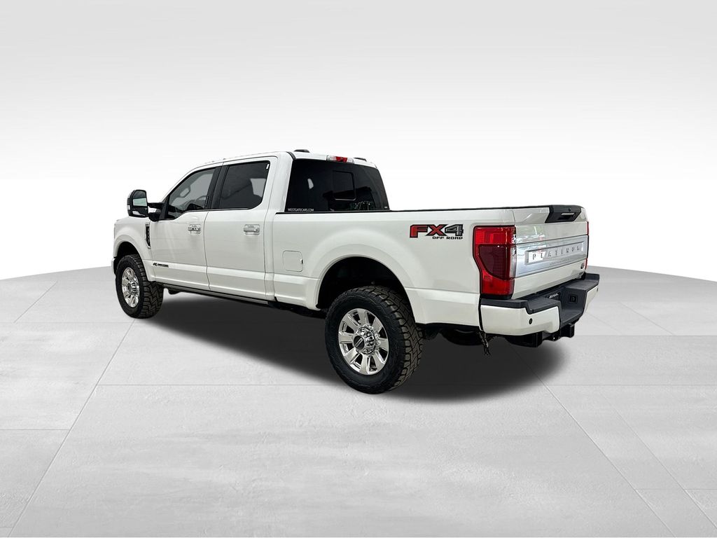 2021 Ford F-350 Platinum photo 4