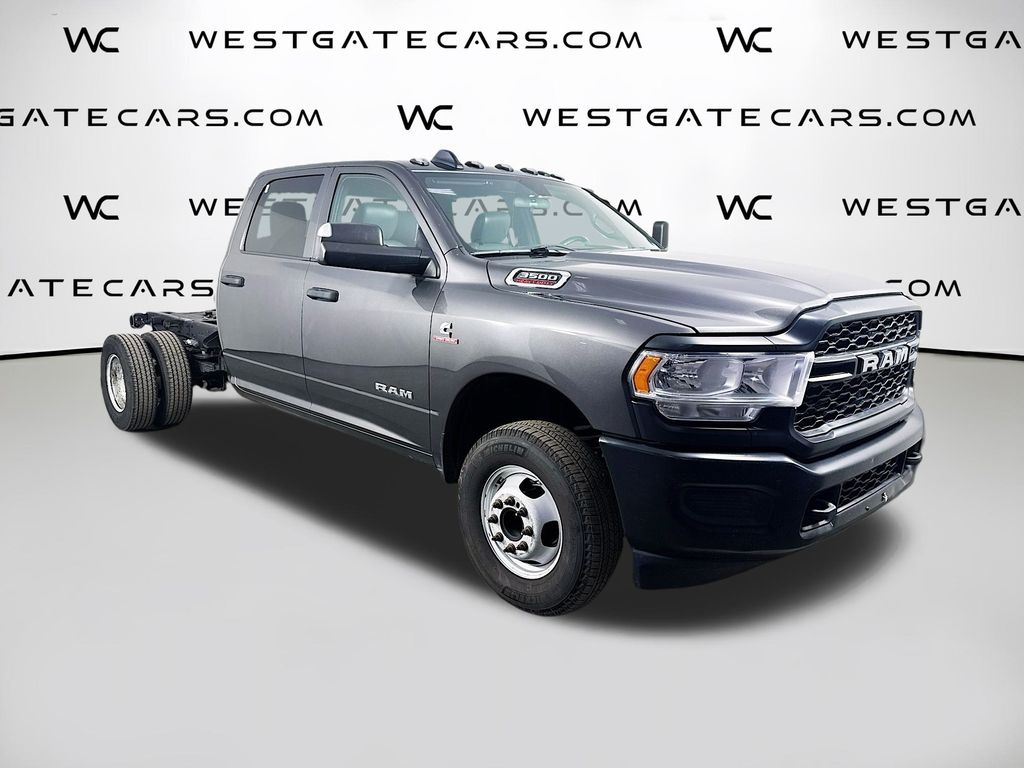 2022 RAM Ram 3500 Chassis Cab Tradesman's photo