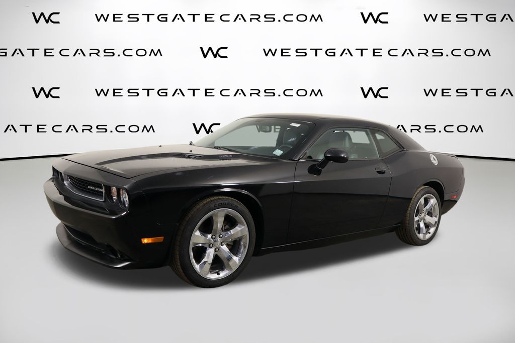 2013 Dodge Challenger R/T's photo