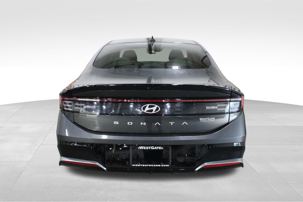2024 Hyundai Sonata SEL photo 4