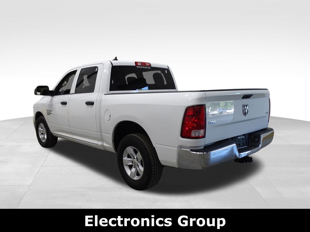 2023 Ram 1500 Classic SLT photo 3