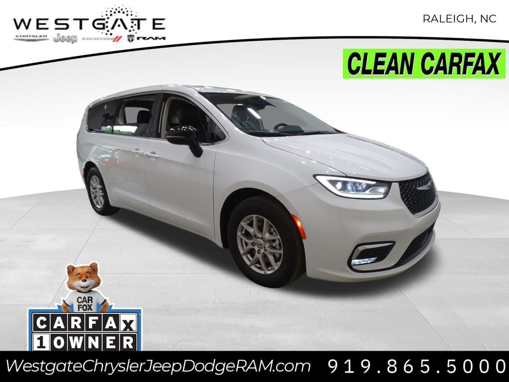 Used 2024 Chrysler Pacifica Touring L Van Passenger Van