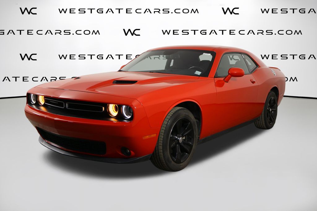 2021 Dodge Challenger SXT