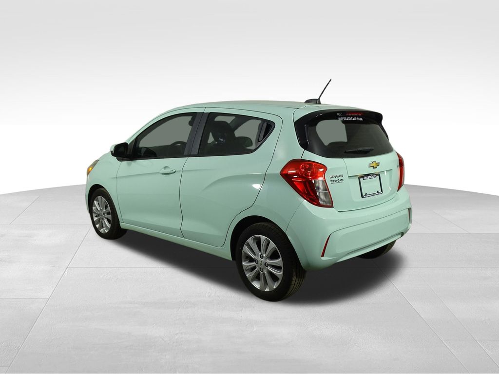 2017 Chevrolet Spark 1LT LT photo 3