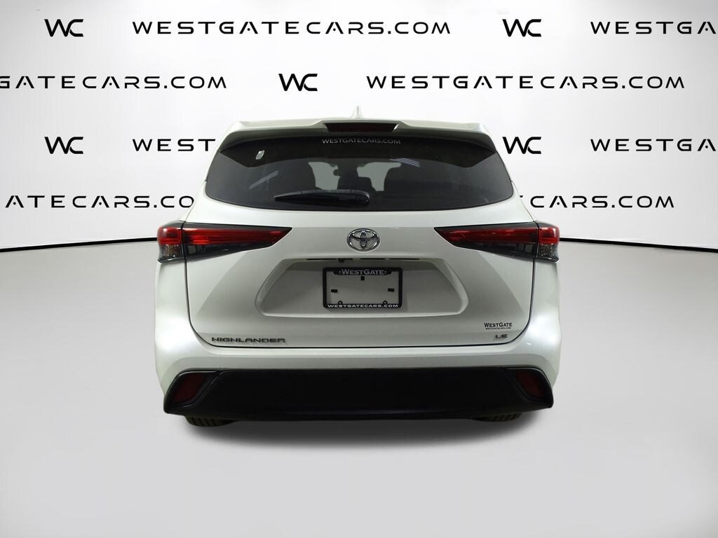 Used 2021 Toyota Highlander LE SUV