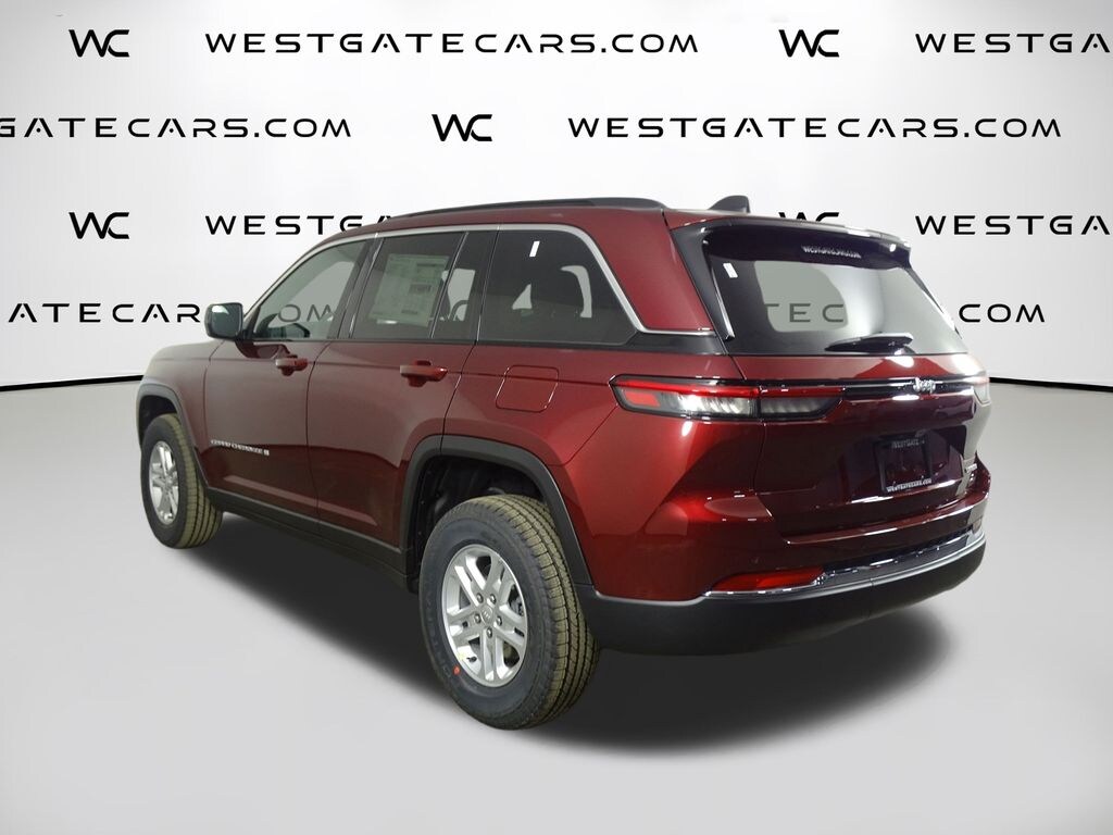 New 2025 Jeep Grand Cherokee LAREDO 4X2 Sport Utility