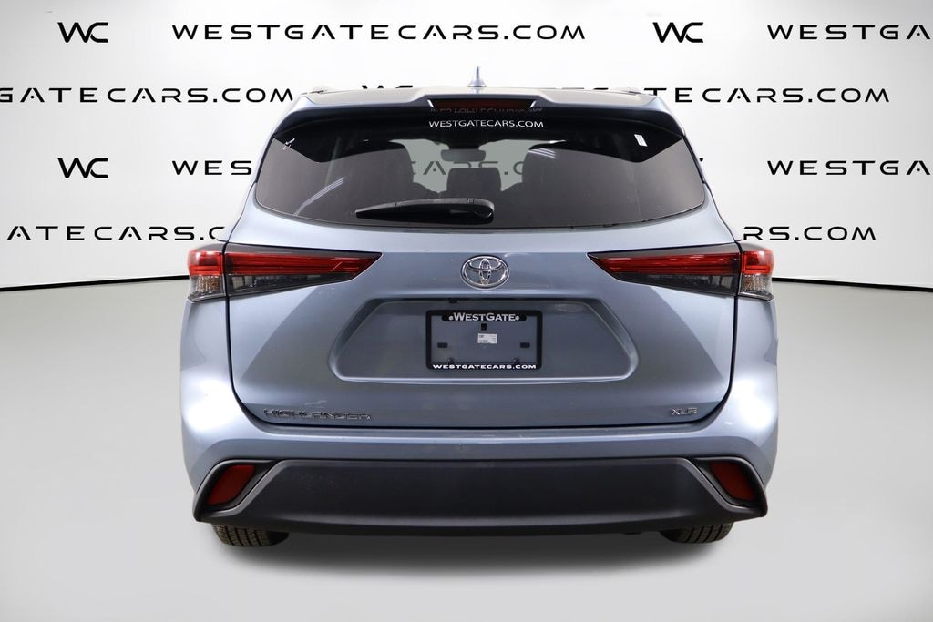 Used 2023 Toyota Highlander XLE SUV
