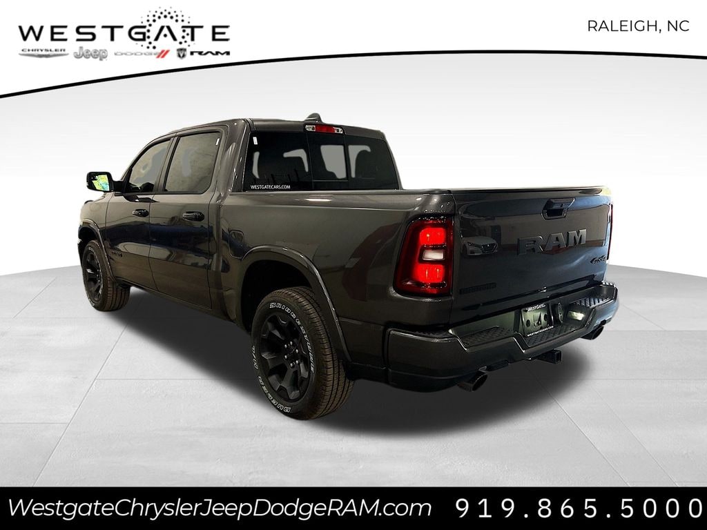 New 2026 Ram 1500 BIG HORN CREW CAB 4X4 5'7 BOX Pickup