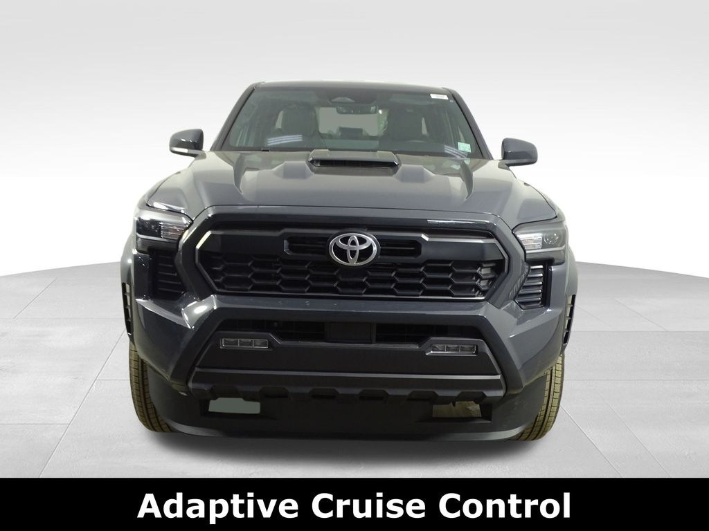 2024 Toyota Tacoma TRD Sport photo 2