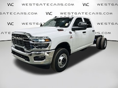 2026 Ram 3500 TRADESMAN CREW   4X4 60' CA Pickup