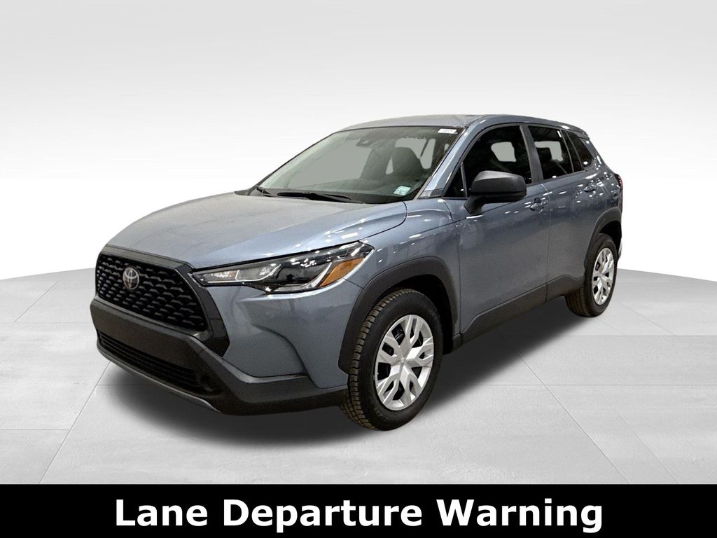 2022 Toyota Corolla Cross L photo 3