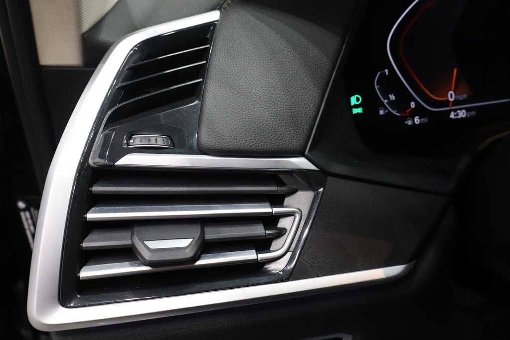 2022 BMW X7 40i - Photo 23