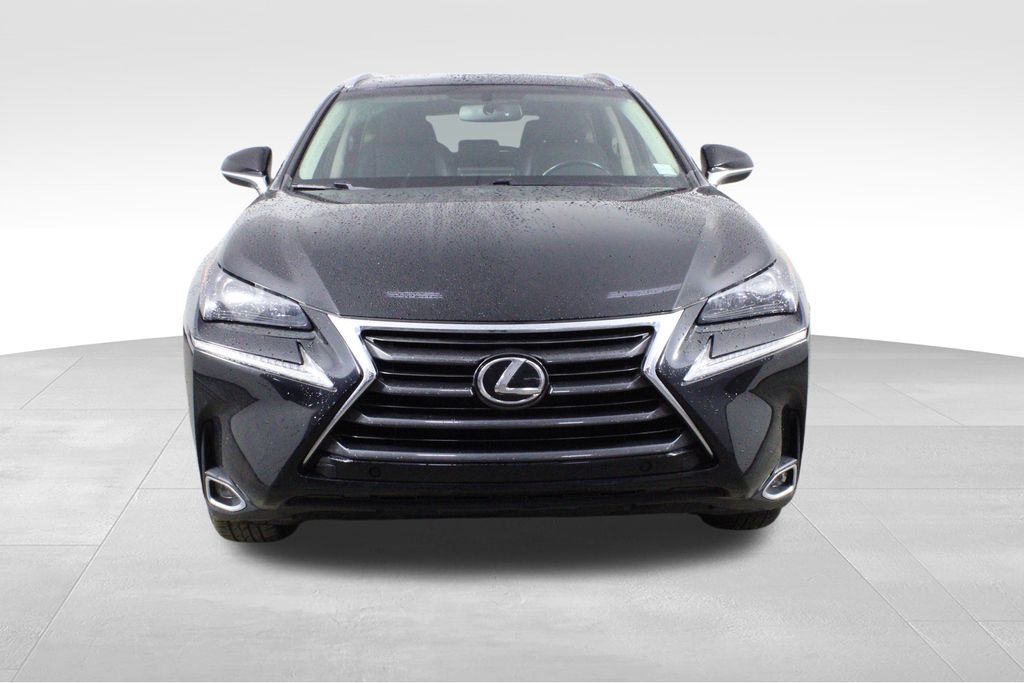 2017 Lexus NX 200t Luxury photo 2