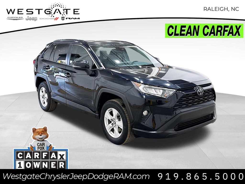 2020 Toyota RAV4 XLE