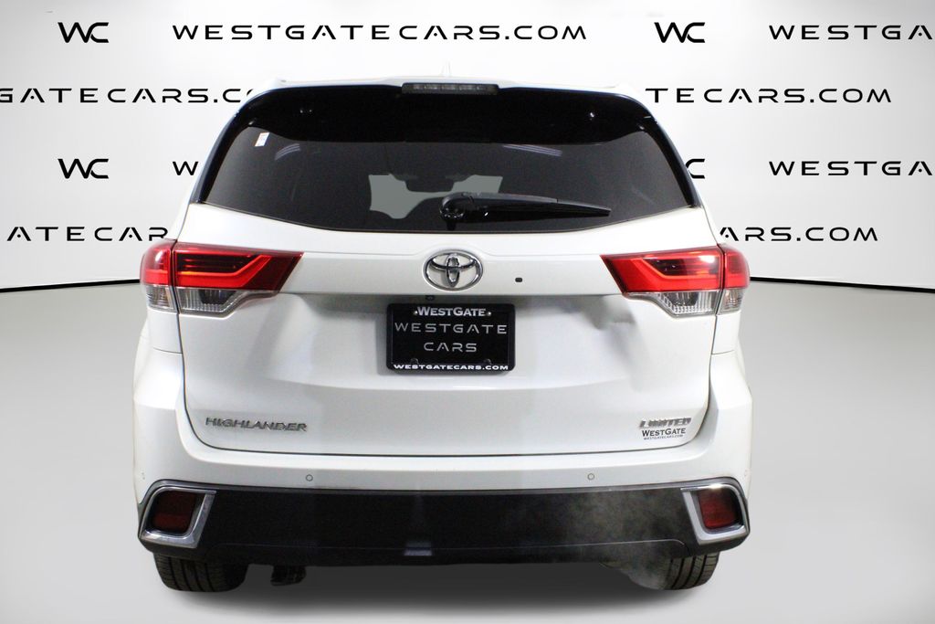 2019 Toyota Highlander Limited photo 4