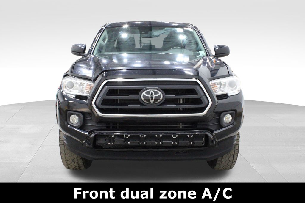 2021 Toyota Tacoma SR5 photo 2