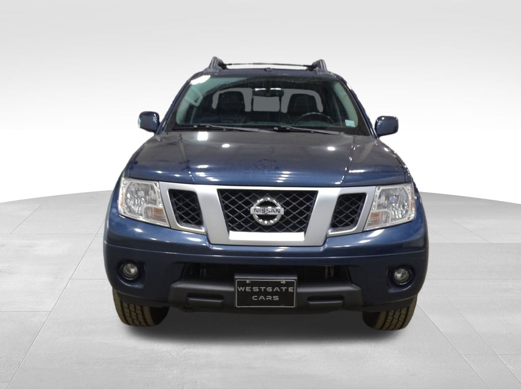 2019 Nissan Frontier PRO-4X photo 2