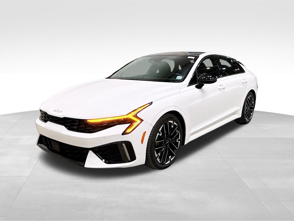 2025 Kia K5 GT photo 3