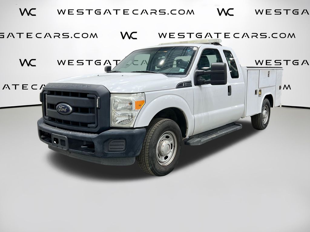 2016 Ford F-250 XL SuperCab 8' Box's photo