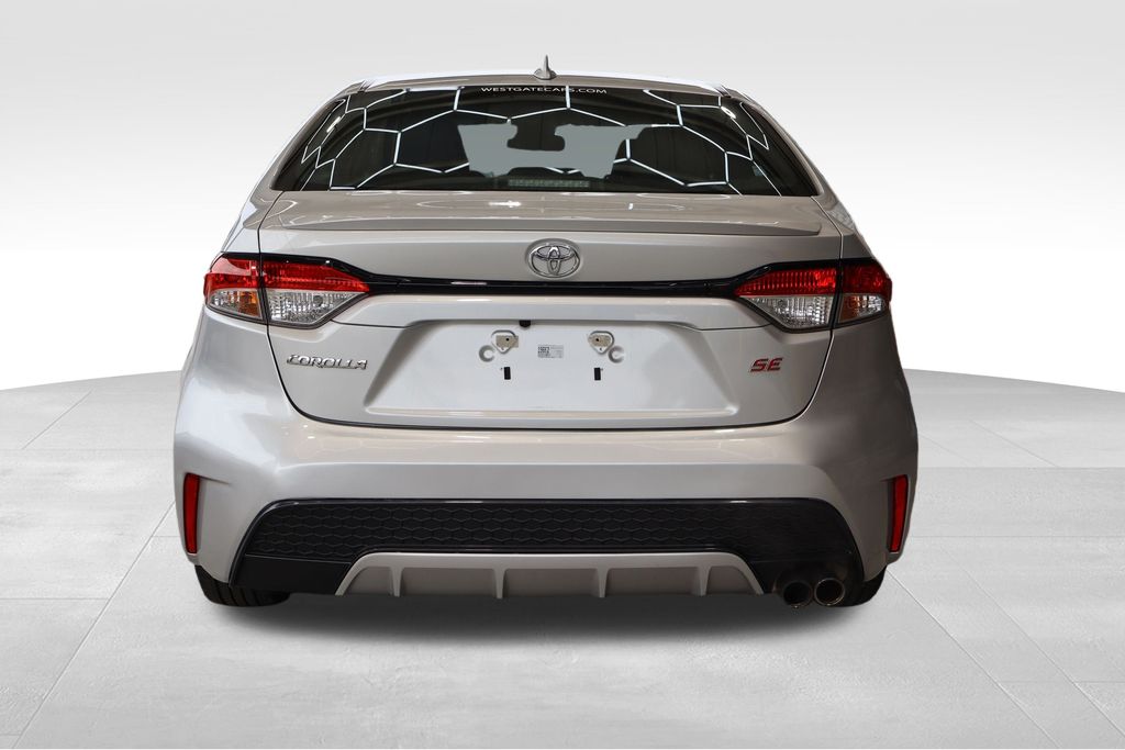2020 Toyota Corolla SE photo 4