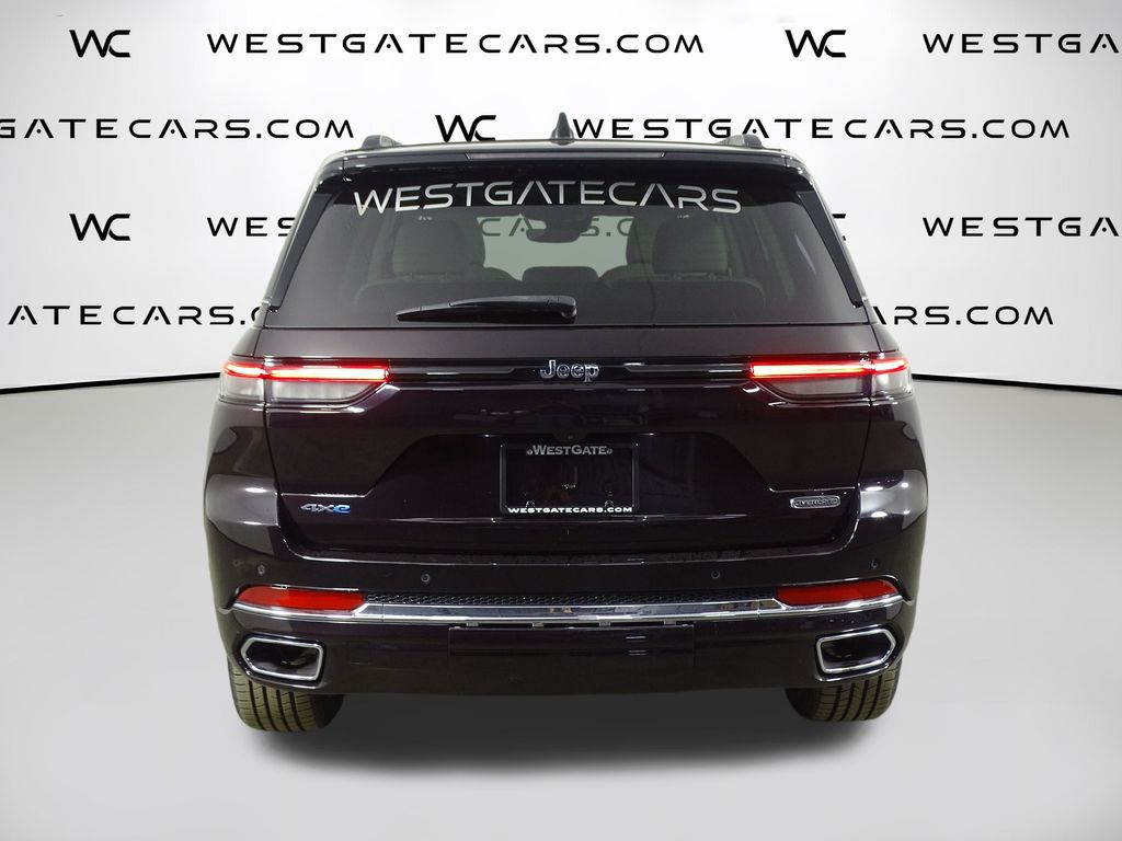 2022 Jeep Cherokee Overland 4xe photo 2