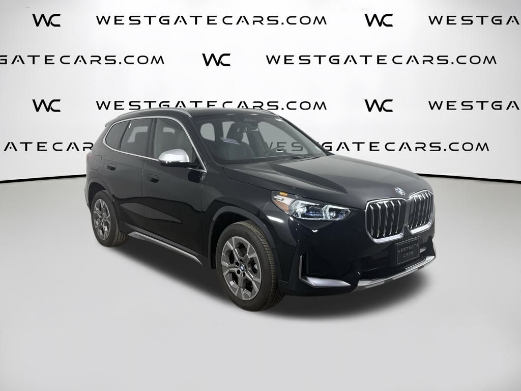 2023 BMW X1 28i's photo