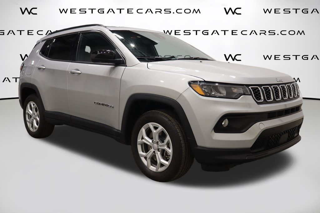 2024 Jeep Compass Latitude's photo