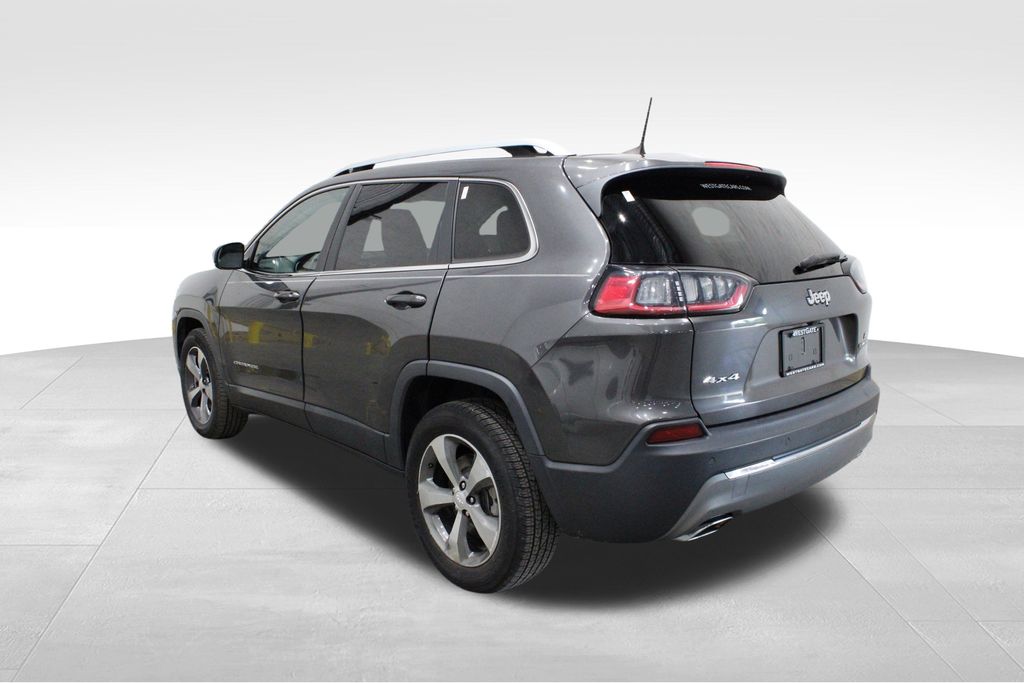 2019 Jeep Cherokee Limited photo 2