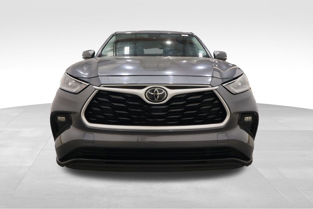 2020 Toyota Highlander L photo 2